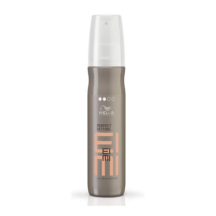 Wella losjon v spreju Light Hold